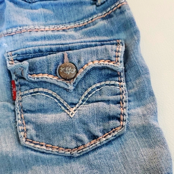Levi's shorty short jean shorts - Picture 7 of 11